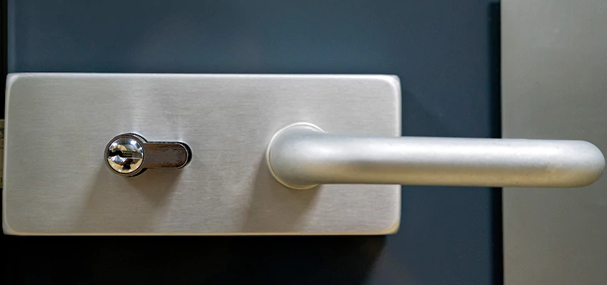 Change Patio Door Locks in Clayton, California