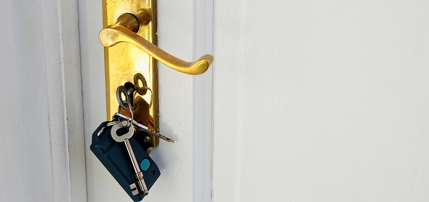 Broken Door Key Extraction in Clayton, CA